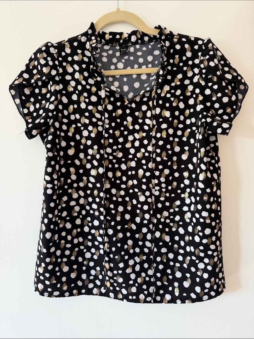 Women’s Black Top